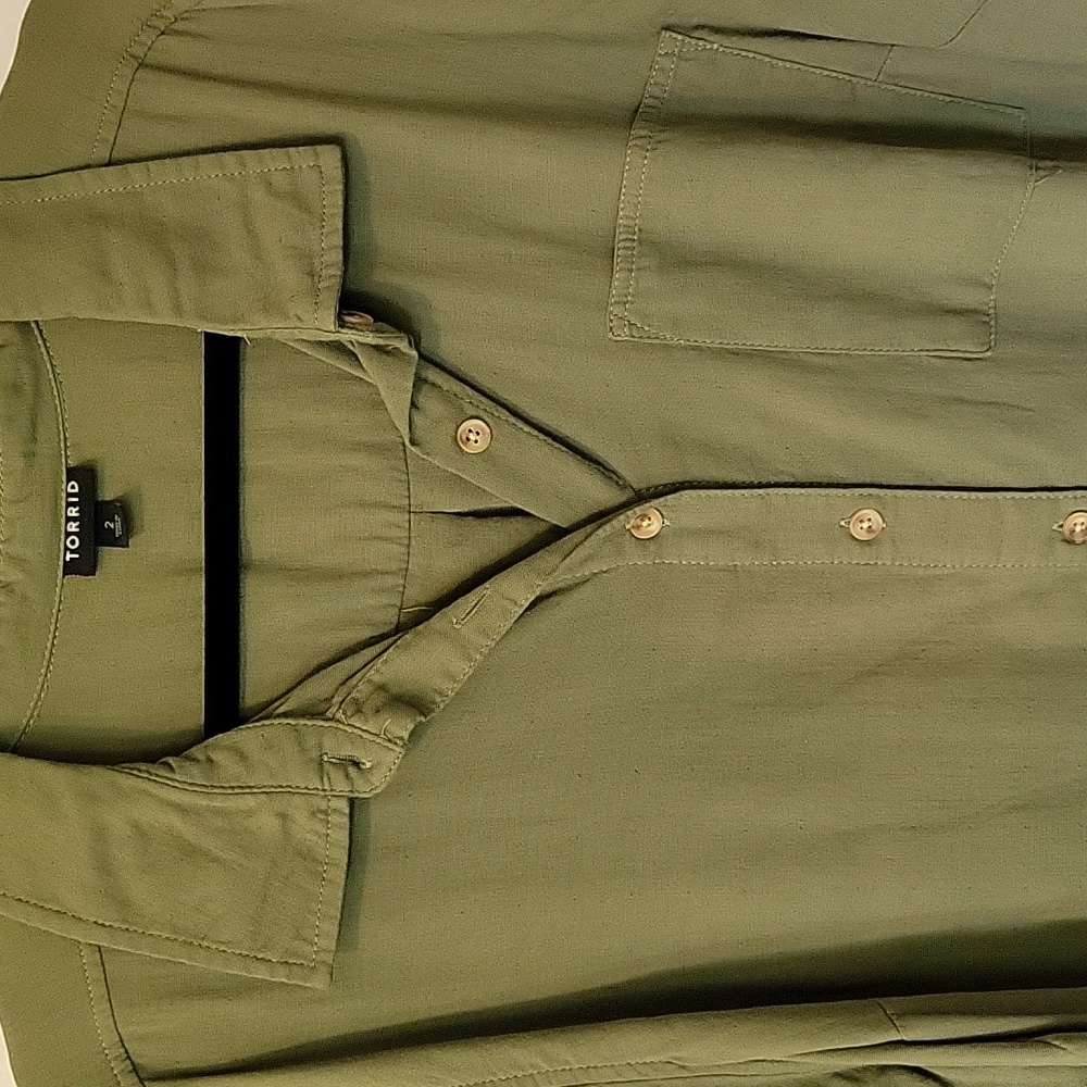 Torrid Sage Green Collared Button Up Long Sleeve Shirt - Picture 4 of 10